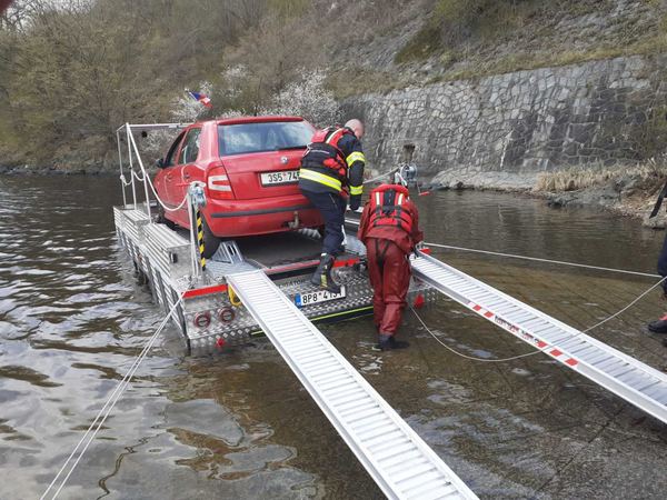 Recovering a car from the water